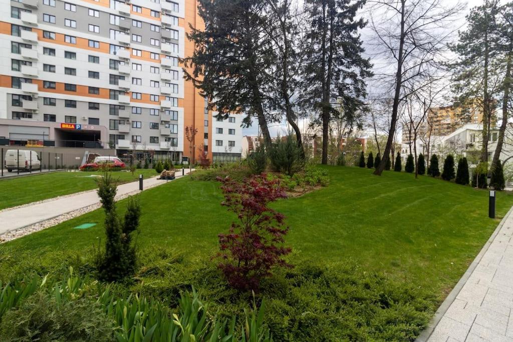 Georgi'S 1 Bedroom Quiet Apartment With Garage صوفيا المظهر الخارجي الصورة